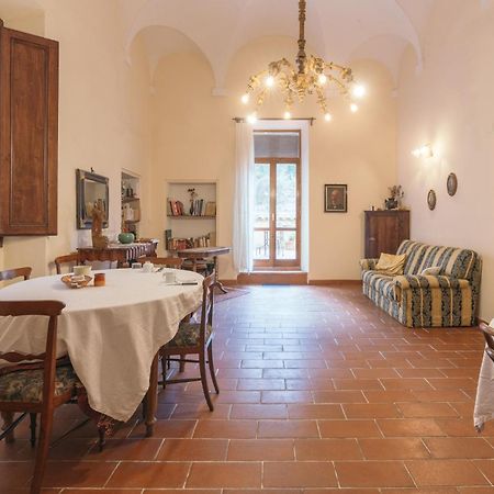 ペルゴラ A Palazzo Bed & Breakfast エクステリア 写真