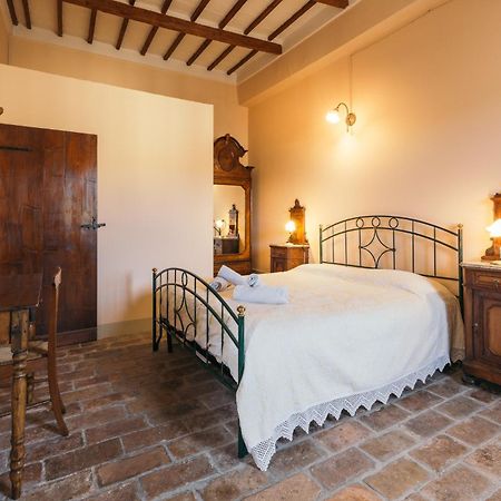 ペルゴラ A Palazzo Bed & Breakfast エクステリア 写真
