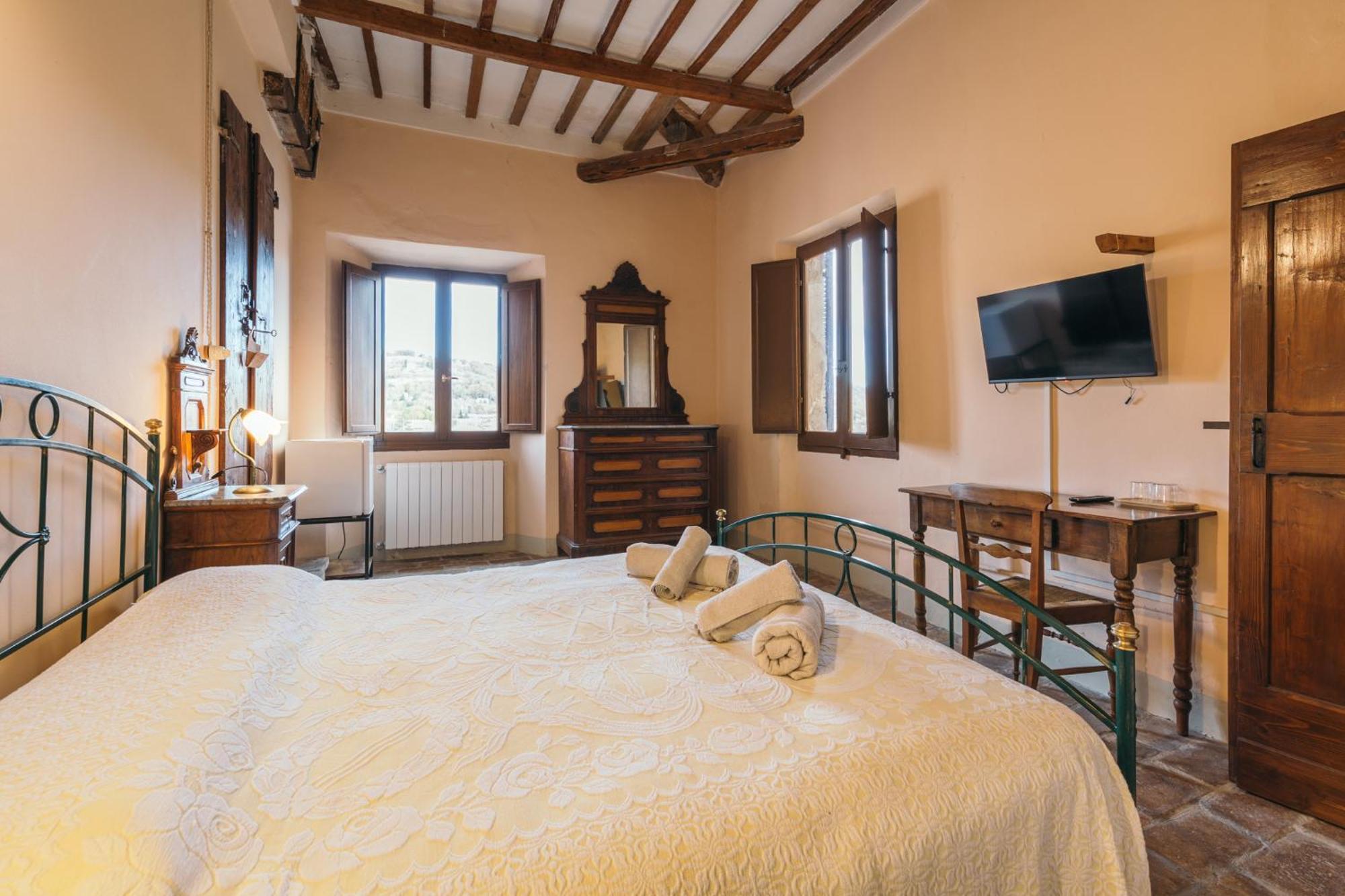 ペルゴラ A Palazzo Bed & Breakfast エクステリア 写真