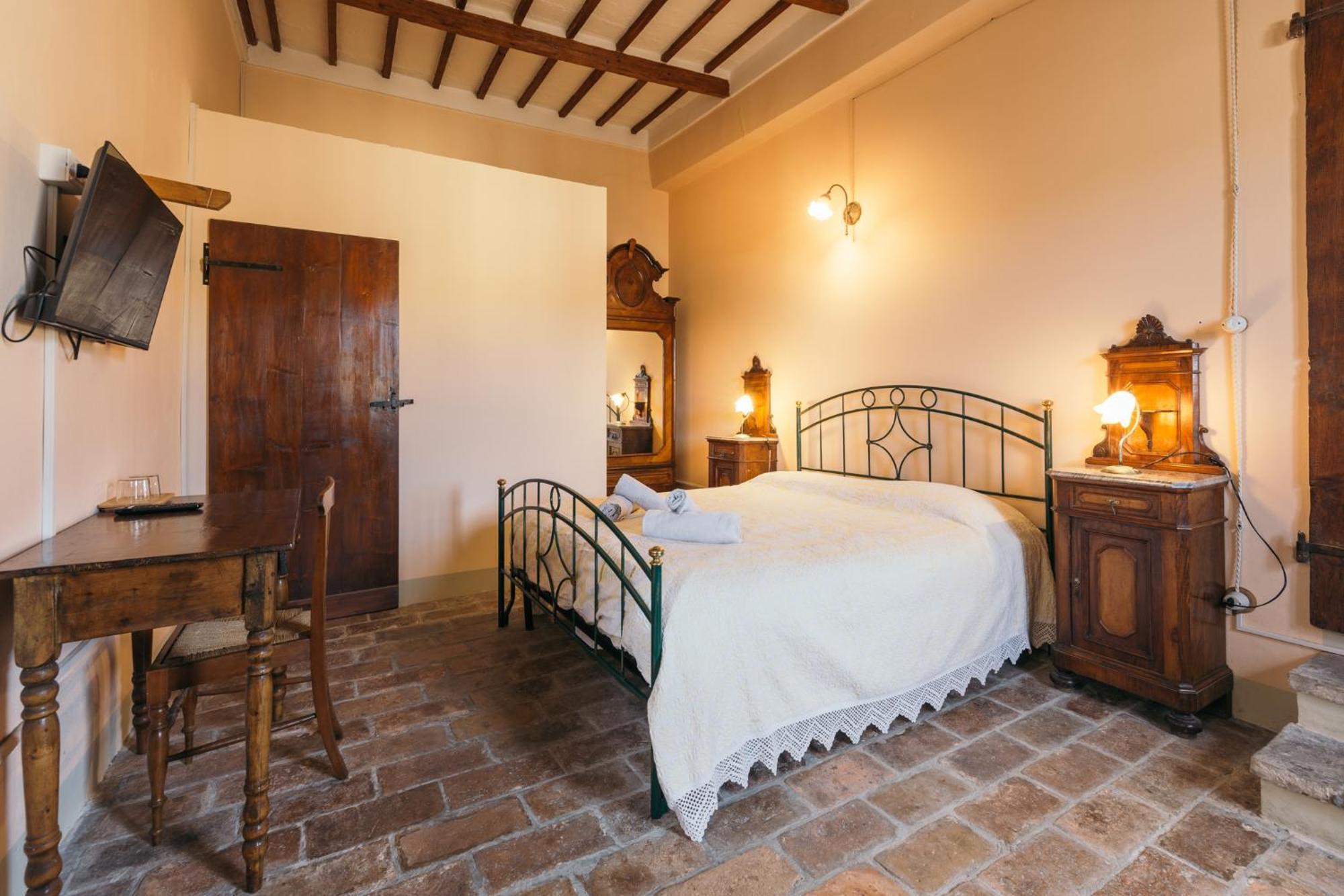 ペルゴラ A Palazzo Bed & Breakfast エクステリア 写真